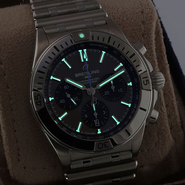 Breitling Chronomat B01 42 EB0134